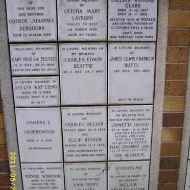 001 Memorial wall