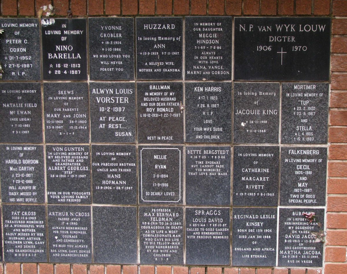 149 Memorial wall