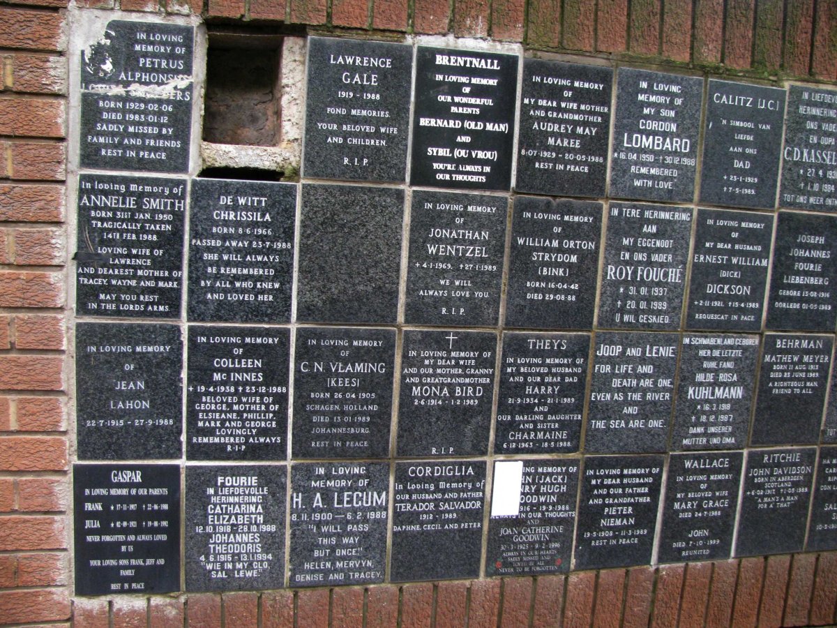168 Memorial wall