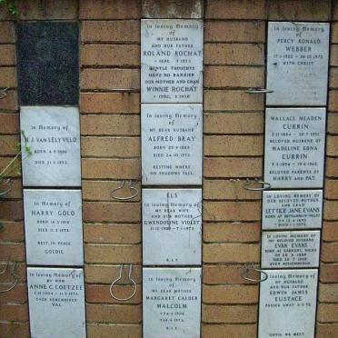 148 Memorial wall 