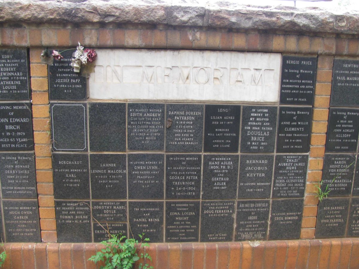 122 Memorial wall