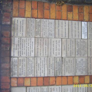 032 Memorial wall