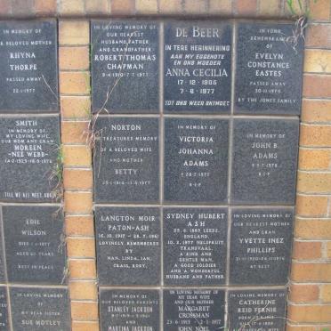117 Memorial wall 
