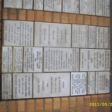 035 Memorial wall
