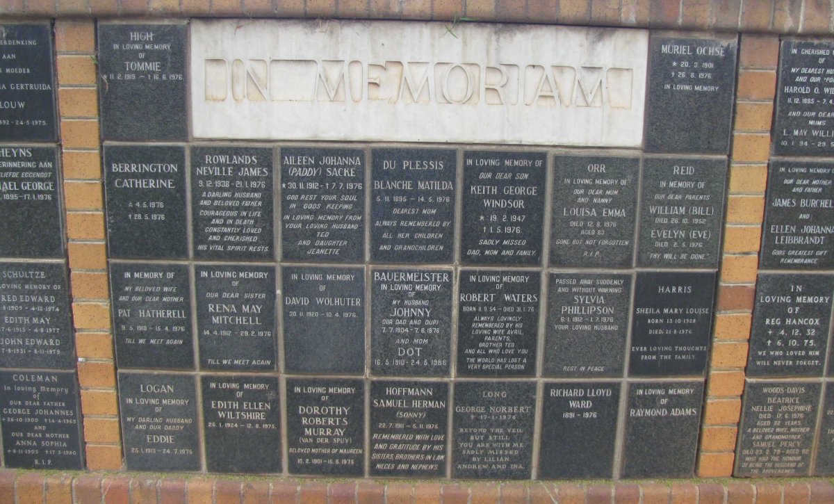 113 Memorial wall