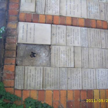029 Memorial wall