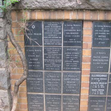 107 Memorial wall 
