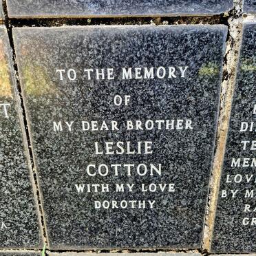 COTTON Leslie