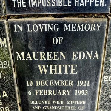 WHITE Maureen Edna 1921-1993