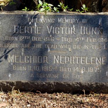 DUNN Bertie Victor 1916-1940 :: NEPHTELENE Melchior 1915-1975