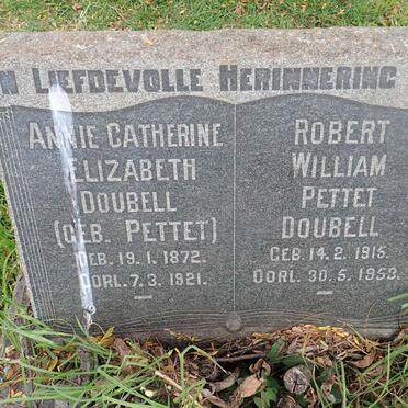 DOUBELL Annie Catherine Ellizabeth nee PETTET 1872-1921 :: DOUBELL Robert William Pettet 1915-1953 :: DOUBELL Gertjie 1943-1944