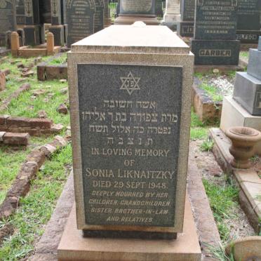 LIKNAITZKY Sonia -1948