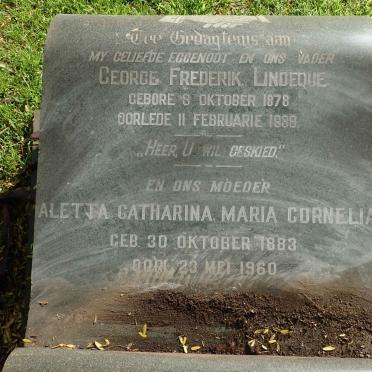 LINDEQUE George Frederik 1878-1989 &amp; Aletta Catharina Cornelia 1883-1960