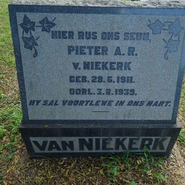 NIEKERK Pieter A.R., van 1911-1939