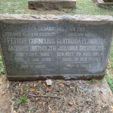 OBERHOLZER Petrus Cornelius Jacobus 1888-1942 &amp; Gertruida Petronella Johanna KEET 1894-1950