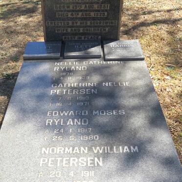 RYLAND Nellie Catherine 1878-1938 :: PETERSEN Catherine Nellie 1913-1971 :: RYLAND Edward Moses 1917-1980