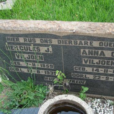 VILJOEN Hercules J. 1859-1939 &amp; Anna C. 1861-1936