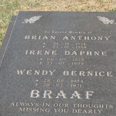 BRAAF Brian Anthony 1924-1989 &amp; Irene Daphne 1928-1999 :: BRAAF Wendy Bernice 1954-1971