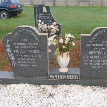 BERG Pieter Ernst, van den 1928-1981 &amp; Hester E.J. 1929-1993