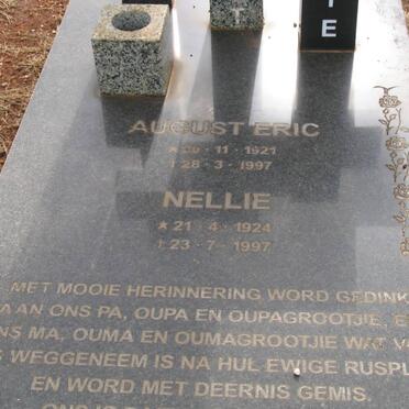 FRAUENSTEIN August Eric 1921-1997 &amp; Nellie 1924-1997 _2