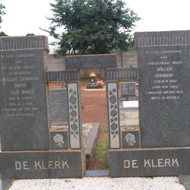 KLERK Willem Abraham, de 1889-1963 &amp; Huibrecht Catharina Smith MARE 1893-1969