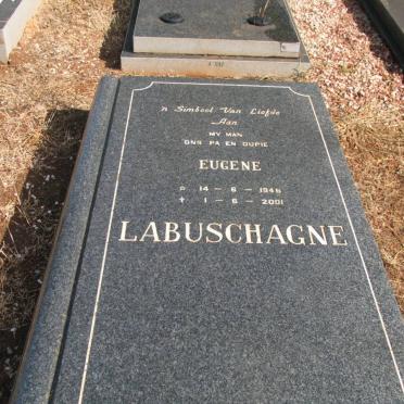 LABUSCHAGNE Eugene 1946-2001