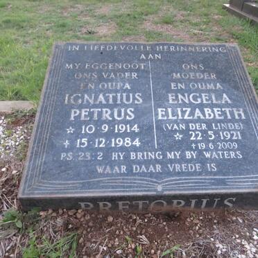 PRETORIUS Ignatius Petrus 1914-1984 & Engela Elizabeth VAN DER LINDE 1921-2009