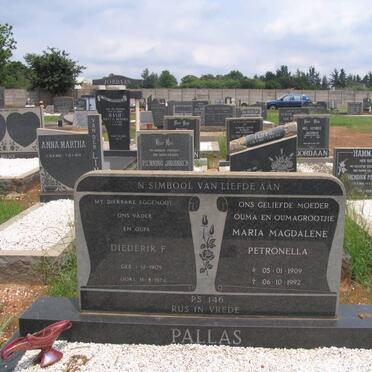 PALLAS Diederik F. 1905-1974 &amp; Maria Magdalena Petronella 1909-1992