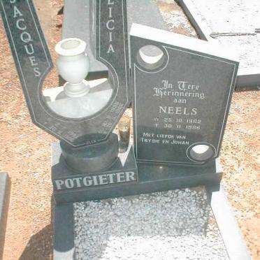 POTGIETER Neels 1962-1986 :: POTGIETER Jacques 1984-1986 :: POTGIETER ?icia 1986-1986
