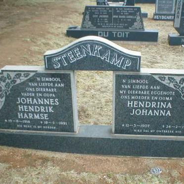 STEENKAMP Johannes Hendrik Harmse 1916-1991 &amp; Hendrina Johanna 1907-1985