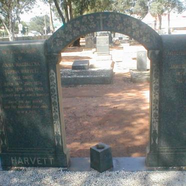 HARVETT James 1874-1950 &amp; Anna Magdalena Sophia SMIT 1874-1948