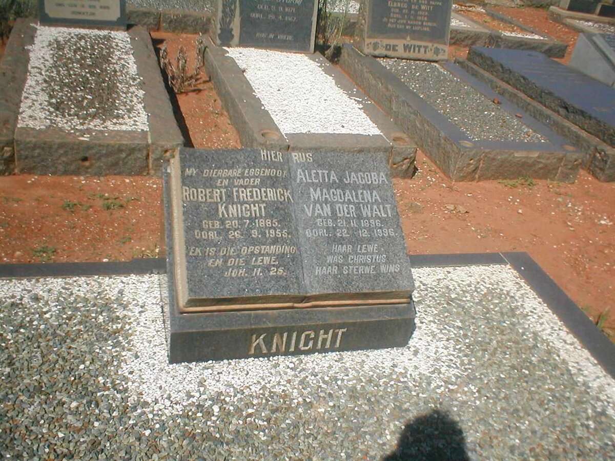 KNIGHT Robert Frederick 1885-1955 &amp; Aletta Jacoba Magdalena VAN DER WALT 1896-1996