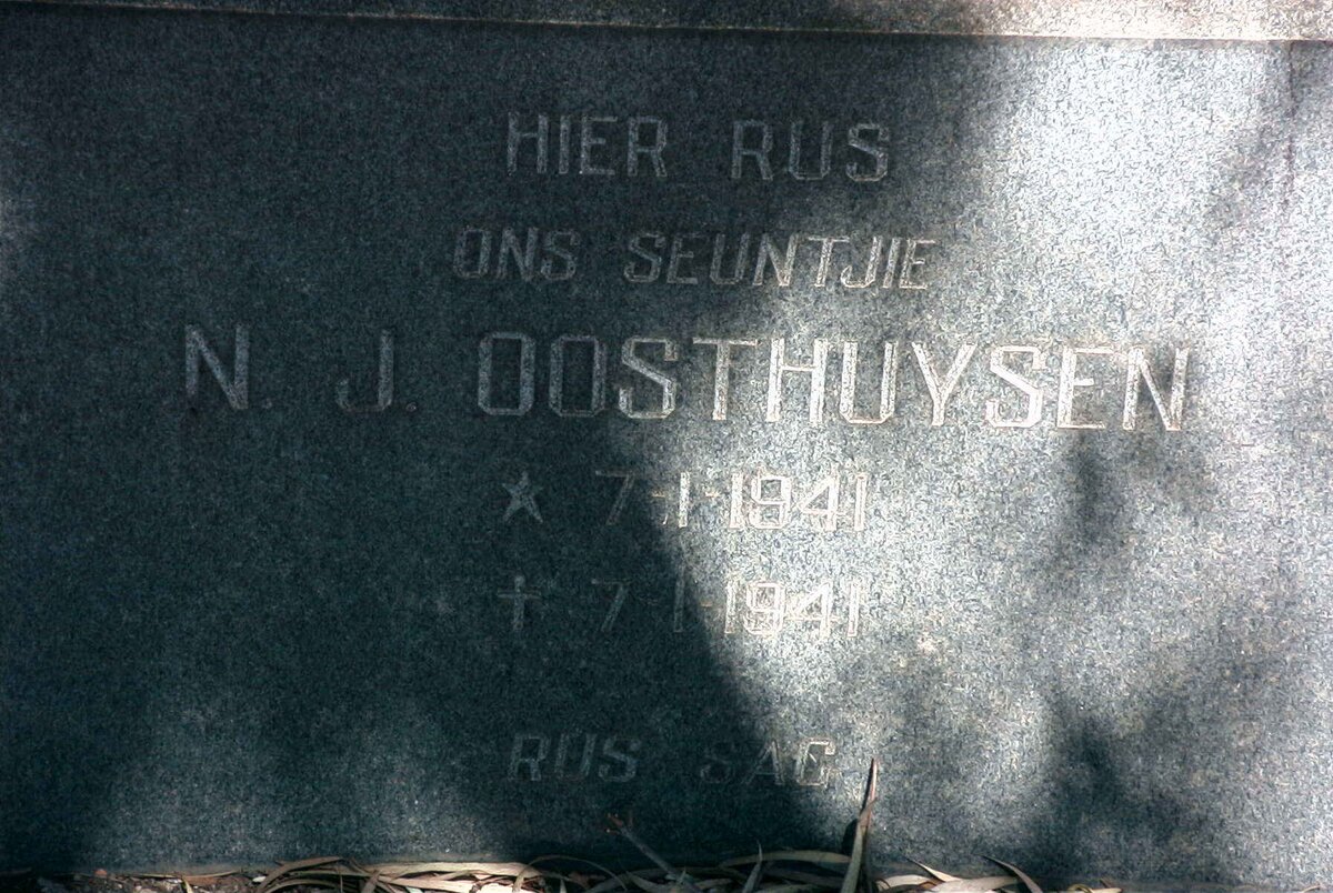 OOSTHUYSEN N.J. 1941-1941