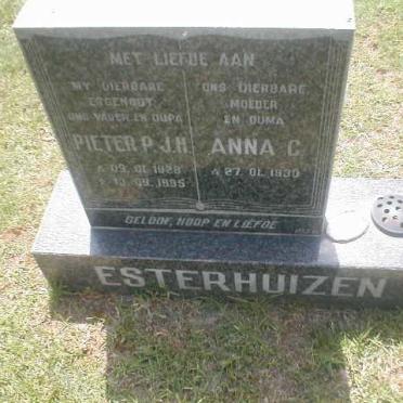 ESTERHUIZEN Pieter P.J.H. 1928-1995 &amp; Anna C. 1930-