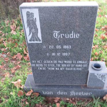 HEEVER Trudie, van der 1963-1997