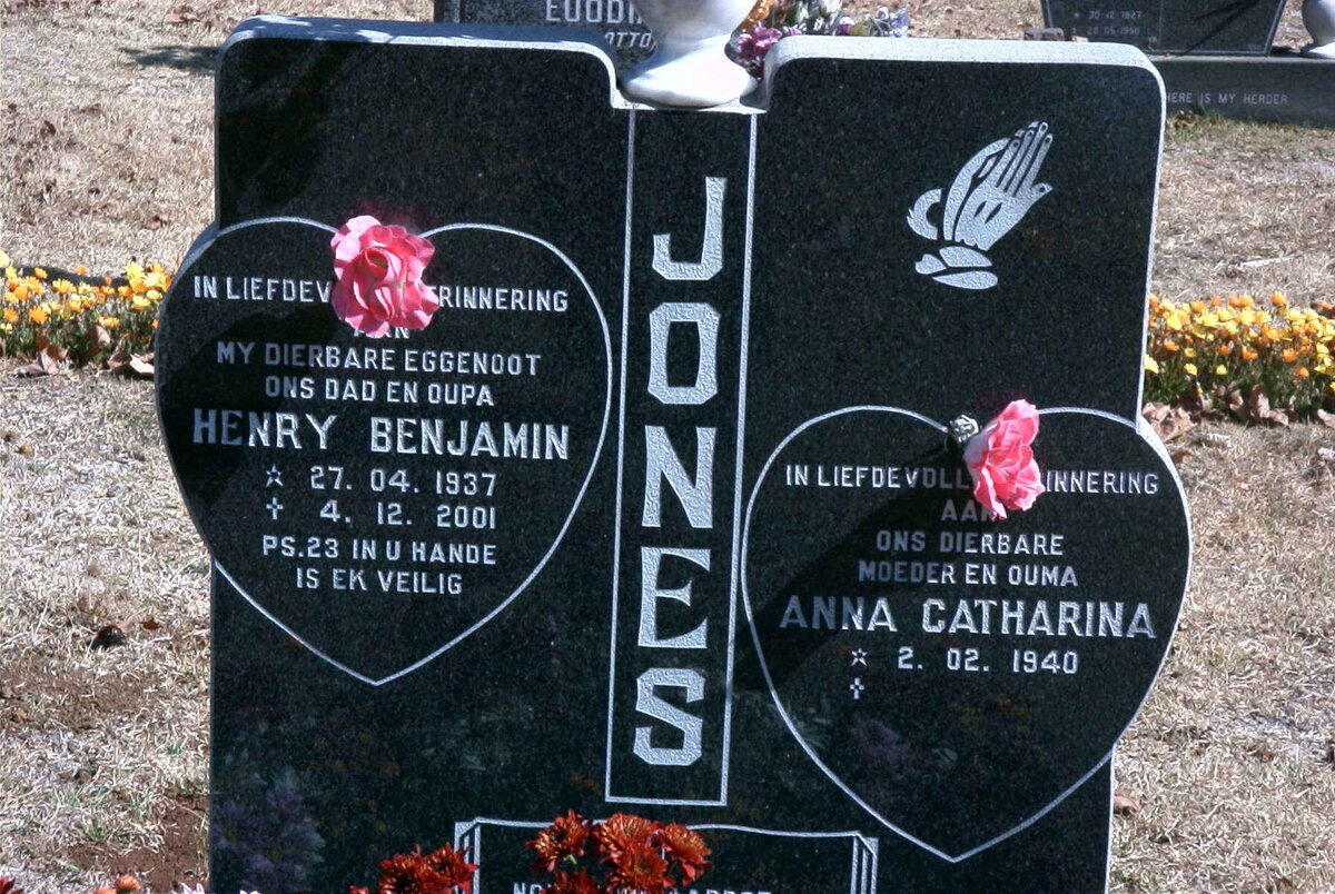 JONES Henry Benjamin 1937-2001 &amp; Anna Catharina 1940-