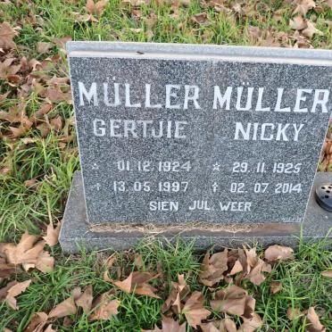 MULLER Gertjie 1924-1997 &amp; Nicky 1925-2014