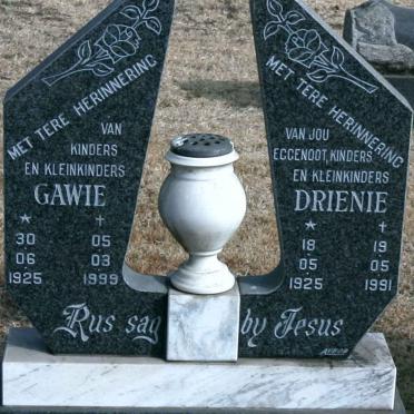 SMITH Gawie 1925-1999 &amp; Drienie 1925-1991