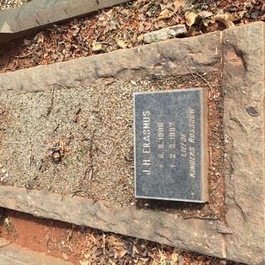 ERASMUS J.H. 1906-19?2