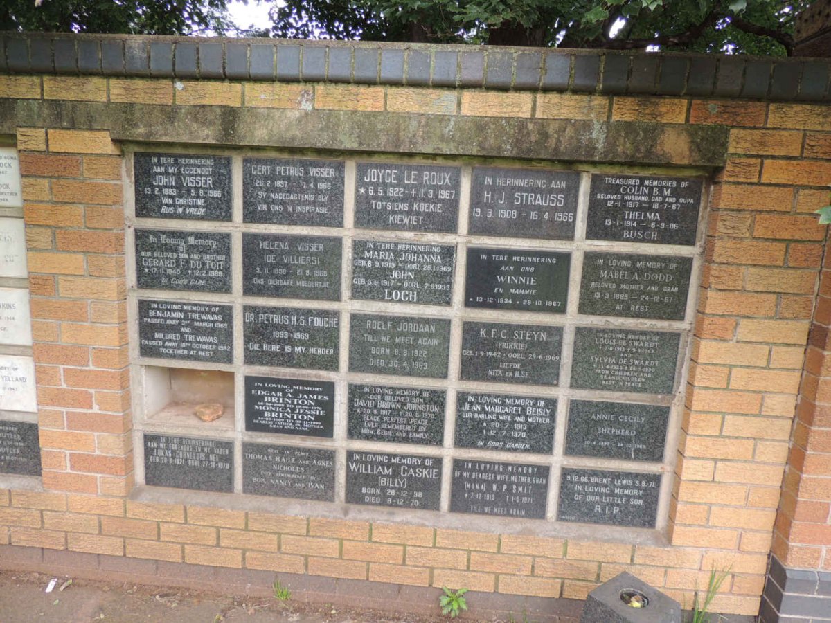 32. Memorial wall
