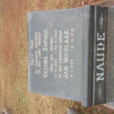 NAUDE Jan Nicolaas 1894-1978 &amp; Gezina Sophia VAN DER MERWE 1893-1959