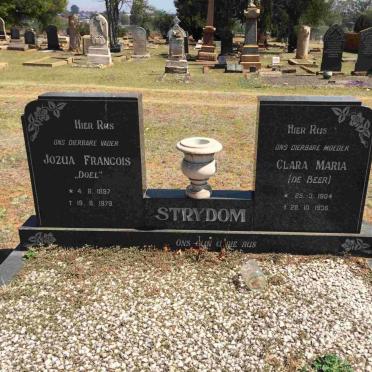 STRYDOM Jozua Francois 1897-1979 &amp; Clara Maria DE BEER 1904-1936