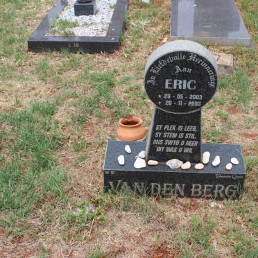 BERG Eric, van den 2003-2003
