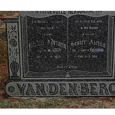 BERG Machiel Adriaan, van den 1890-1973 &amp; Hester Aletta VENTER 1898-1949