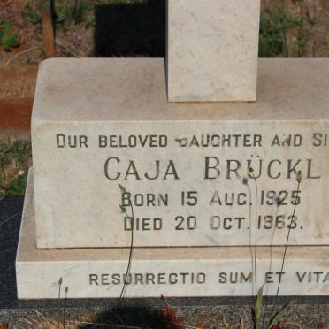 BRÜCKL Caja 1925-1963