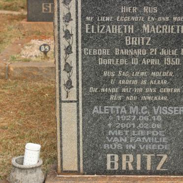 BRITZ Elizabeth Magrietha nee BARNARD 1897-1950 :: VISSER Aletta M.C. 1927-2001