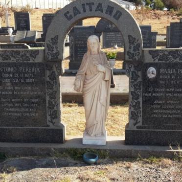 CAITANO Antonio Pereira 1877-1967 &amp; Maria Pereira 1893-1970