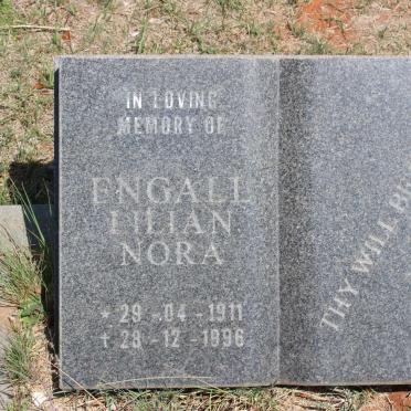 ENGALL Lilian Nora 1911-1996