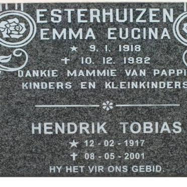 ESTERHUIZEN Hendrik Tobias 1917-2001 &amp; Emma Eugina 1918-1982