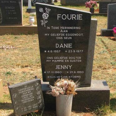 FOURIE Dix 1937-2005 :: FOURIE Danie 1957-1977 &amp; Jenny 1960-1993